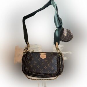 Louis Vuitton Monogram Canvas Multi Pouch Crossbody in Brown and Tan